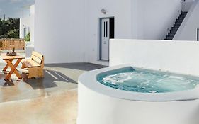 Athiri Santorini Family Friendly Hotel